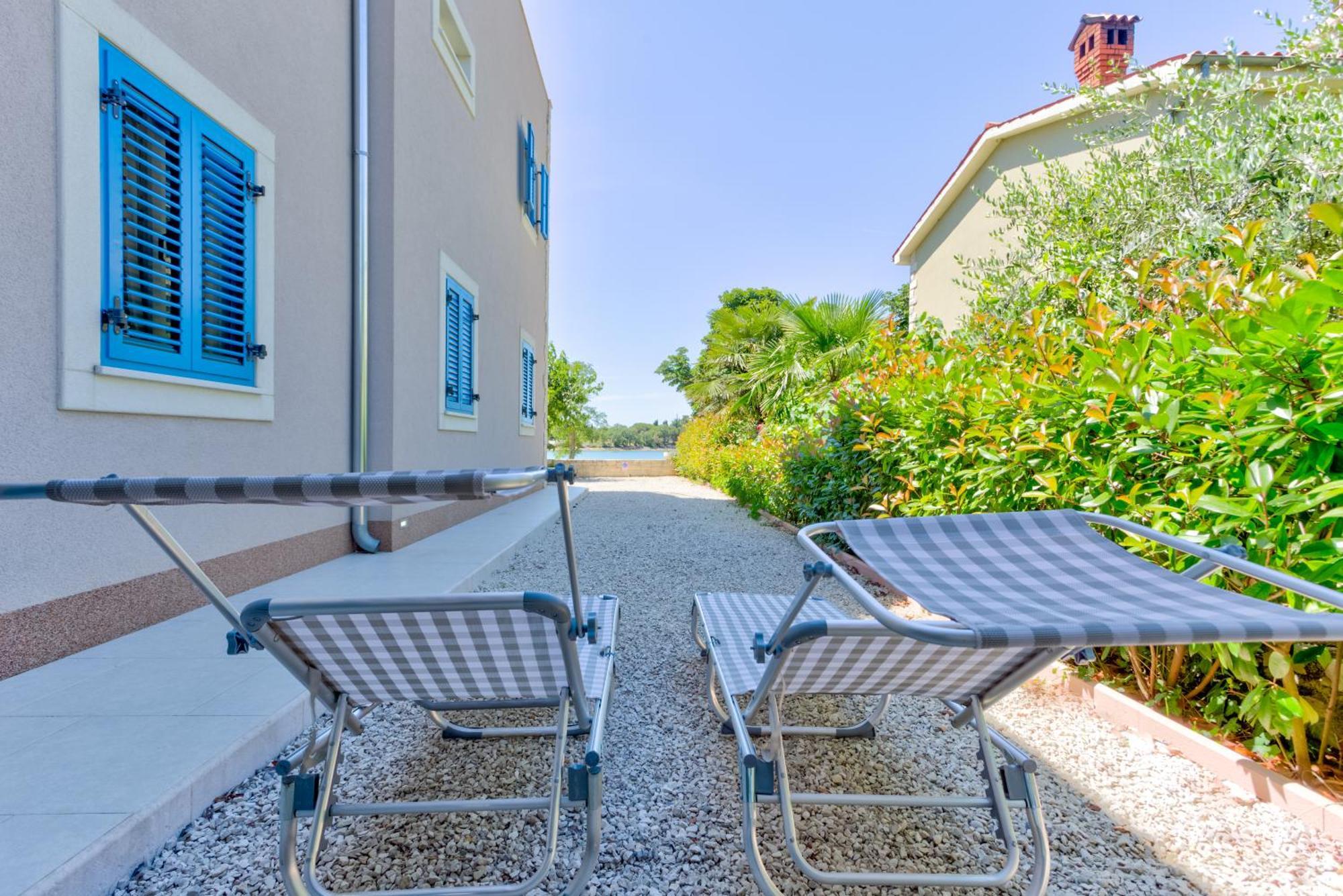 Apartment In Villa Moletto Seaside & Relax - 4 Guests Lovrečica Exteriér fotografie